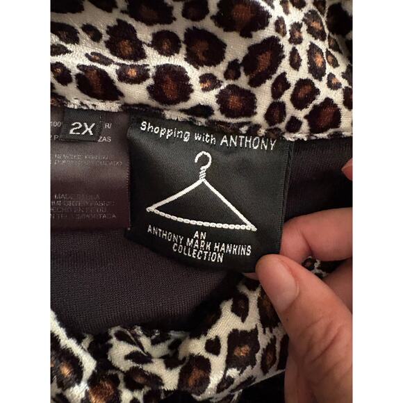 Anthony Mark Hankins Black Blouse 2X Leopard Collar Button Down - Picture 3 of 8